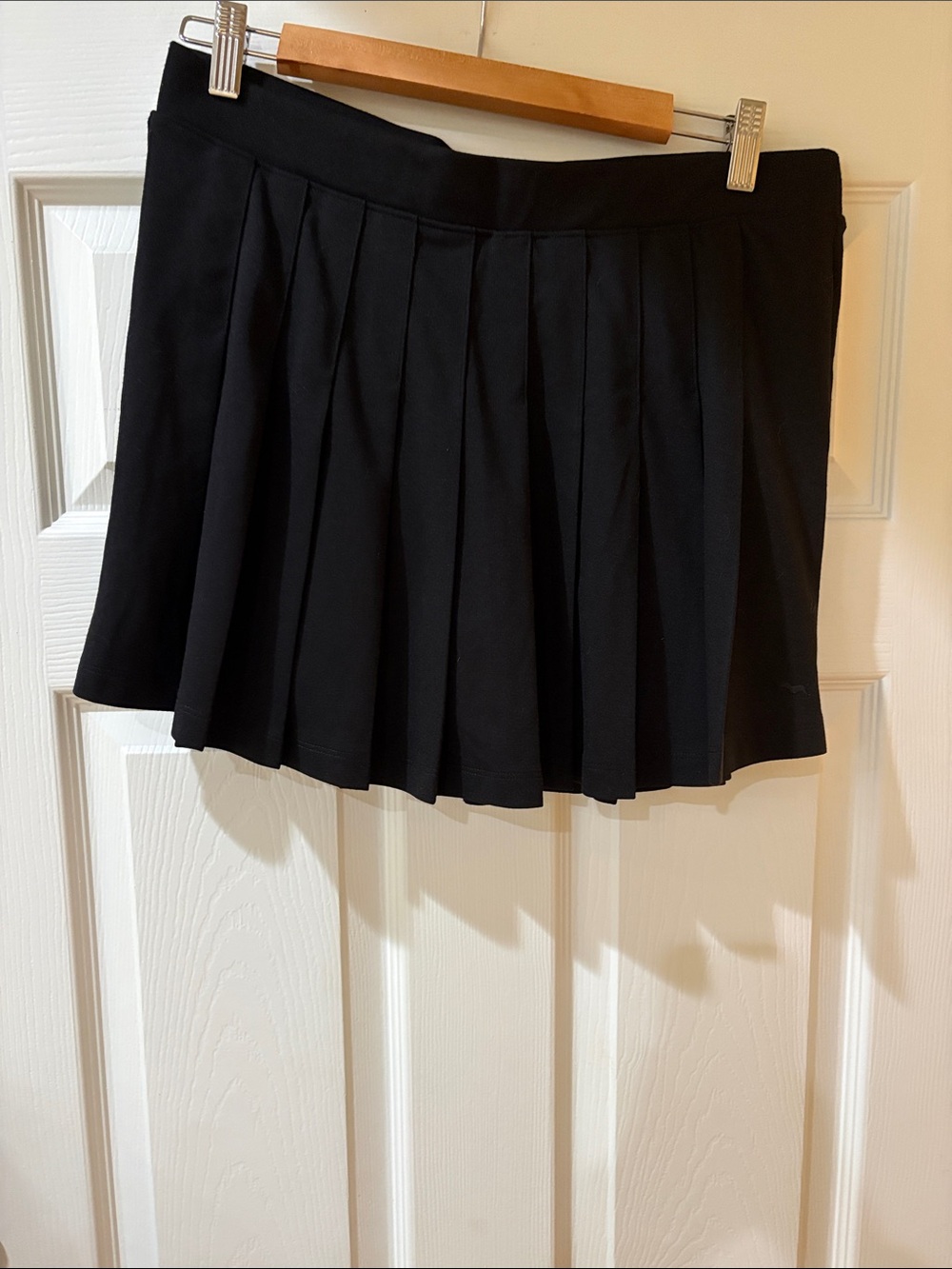 PINK Victoria's Secret Black Pleated Skater Skirt